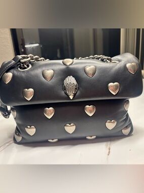 Black Heart-Studded Chain Shoulder Bag